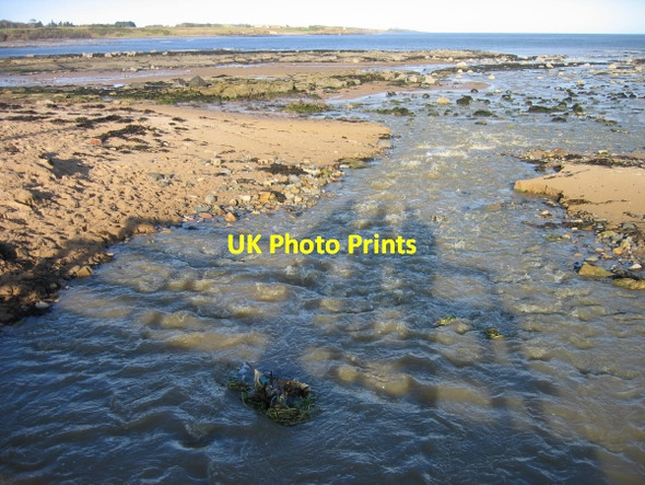 Photo 6"x4" Unnamed stream meets the sea at Longhoughton Steel Boulmer c2009