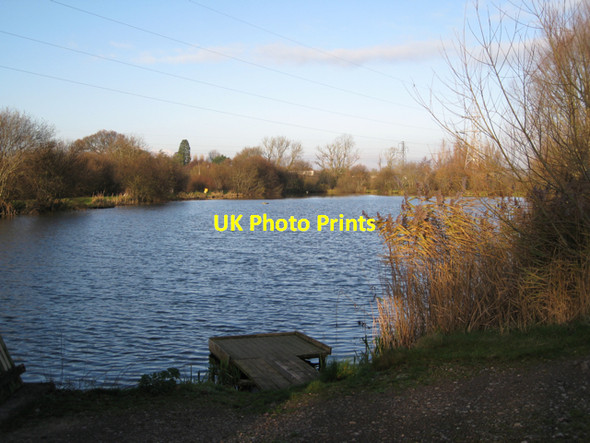Photo 6"x4" Fishing lake at Follyfoot carp fisheries Shearston c2009
