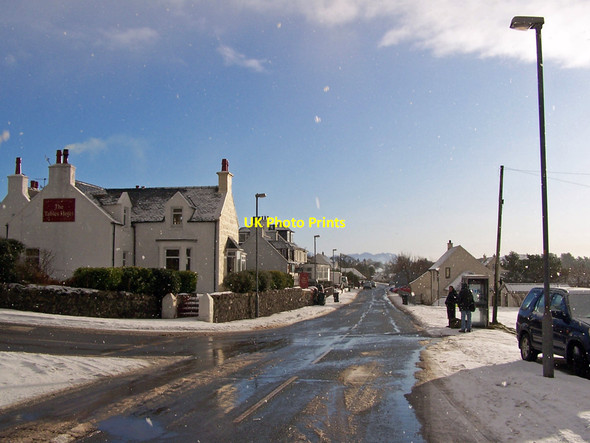 Photo 6"x4" Dunvegan in winter Dunvegan c2010