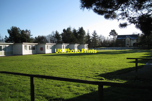 Photo 6"x4" Chalet site, Great Haldon Kenn\/SX9285 c2010