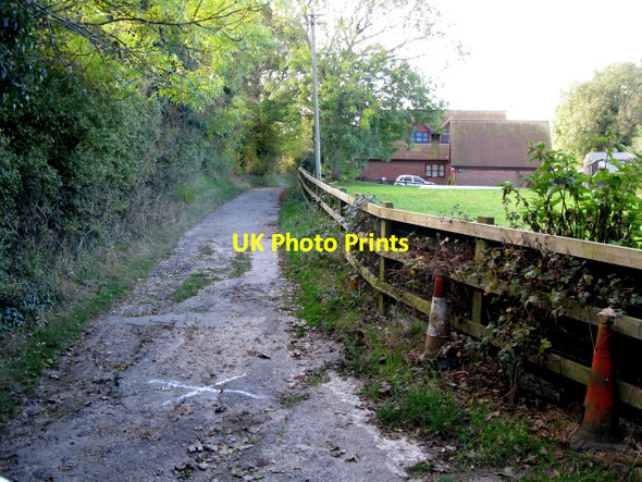 Photo 6"x4" Whiting Farm on the North Downs Way near Buckland Dover\/TR3141 c2009