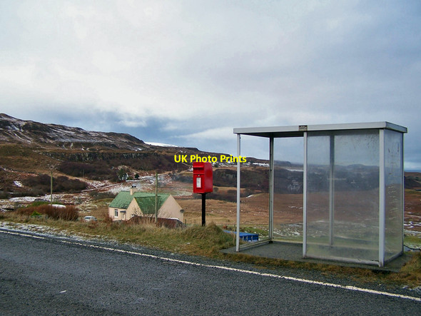 Photo 6"x4" Post box and bus shelter D\u00f9n Colbost c2010