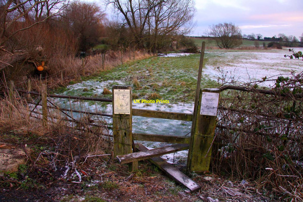 Photo 6"x4" Stile by Hayward Bridge Brookhampton\/SU6098 c2010