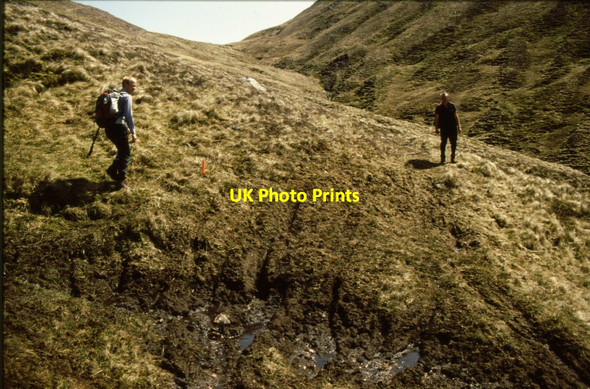 Photo 6"x4" Following up the Allt C\u00c3\u00a0m Bhealaich Meall Dubh\/NN2293 c1992