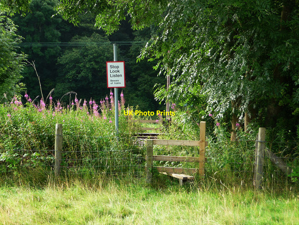 Photo 6"x4" Footpath crossing railway Bedstone c2009