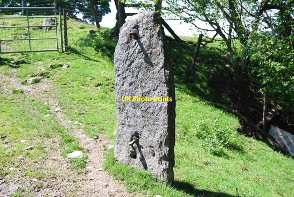 Photo 6"x4" Great old stone gatepost Bryneglwys\/SJ1447 c2009