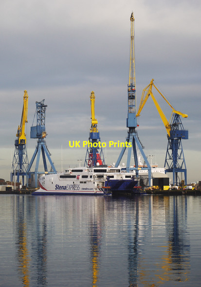 Photo 6"x4" The 'Stena Lynx III' at Belfast Belfast c2010