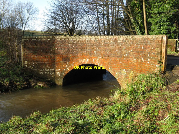 Photo 6"x4" Bridge carrying Hurston Lane over the River Stor Wiggonholt c2010