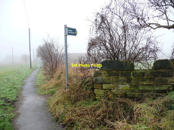 Photo 6"x4" Footpath sign, for path branching off the cycle path Heath Common\/SE3519 c2010