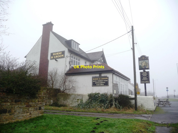 Photo 6"x4" The Horse and Groom pub, on the A655 Heath Common\/SE3519 c2010