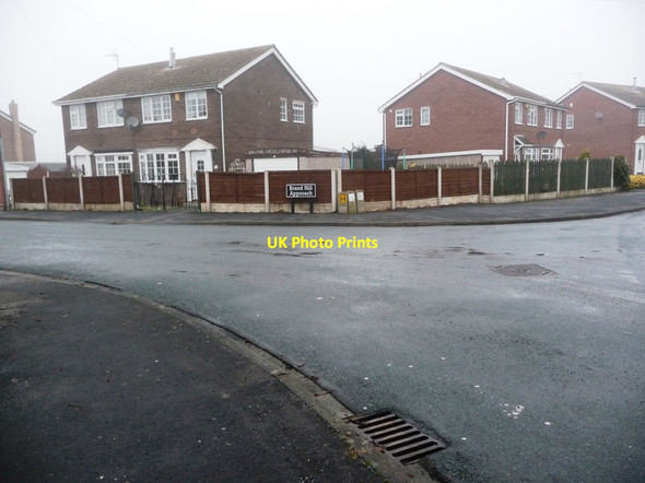Photo 6"x4" Junction of Brand Hill Approach and Brand Hill Drive Windmill Hill\/SE3818 c2010