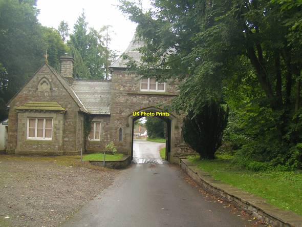 Photo 6"x4" The gatehouse of Llanarth Court Llanarth\/SO3710 c2008