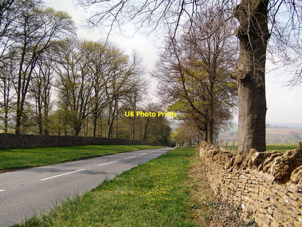 Photo 6"x4" B4077 Tewkesbury Road Stow-on-the-Wold c2007