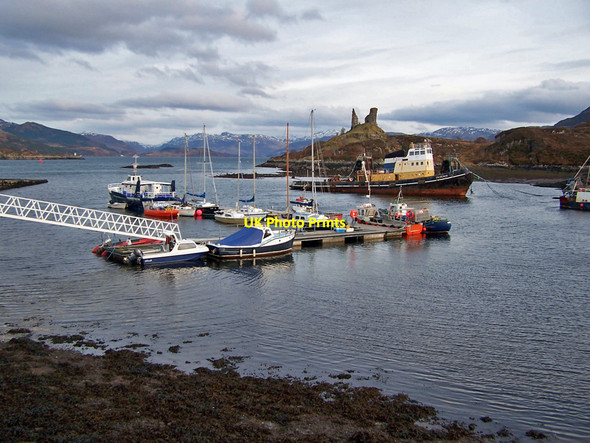 Photo 6"x4" Kyleakin harbour Kyleakin c2010