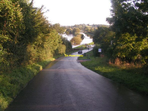 Photo 6"x4" Wainlodes hill Bishop's Norton c2008