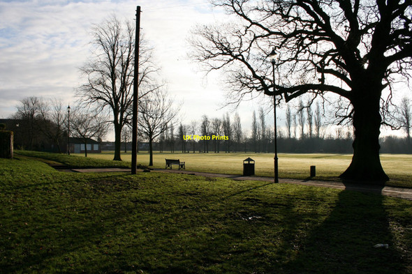 Photo 6"x4" The ticket kiosk has gone Long Eaton c2010