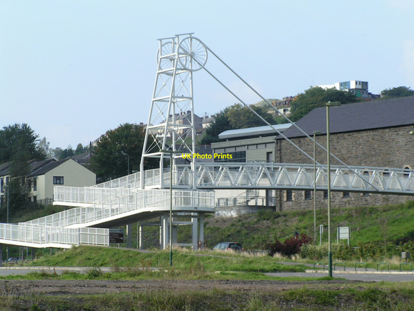 Photo 6"x4" Footbridge over Whiterose Way Elliot's Town c2008 P1