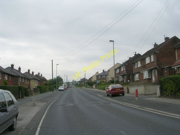 Photo 6"x4" Bracken Bank Avenue - from Ingrow Lane Keighley c2009