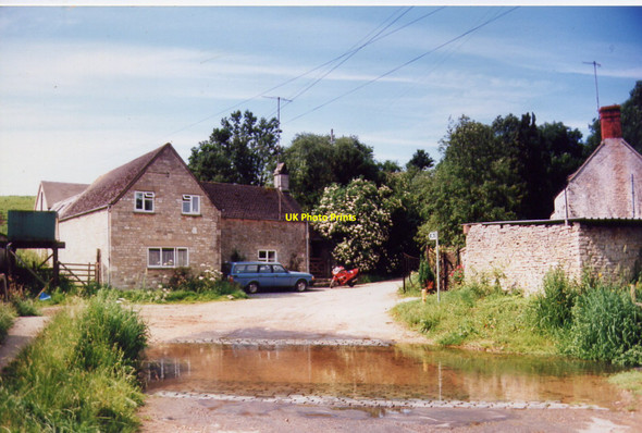 Photo 6"x4" Duntisbourne Leer Duntisbourne Abbots c1993