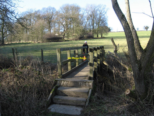 Photo 6"x4" Teversal - River Meden footbridge Teversal c2010