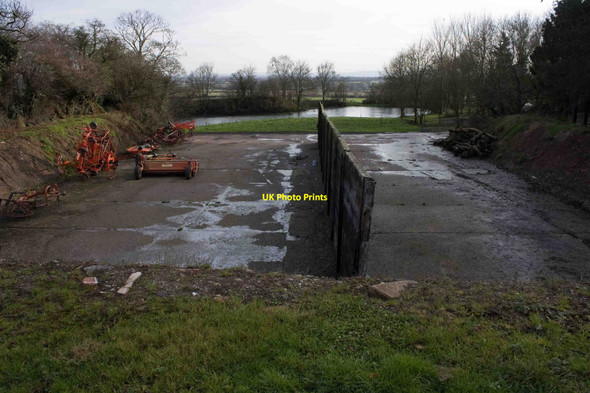 Photo 6"x4" Silage Clamps and Pool at Pim Hill Farm Harmer Hill c2009
