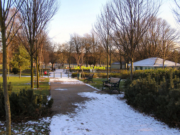 Photo 6"x4" Close Park Radcliffe\/SD7807 c2010