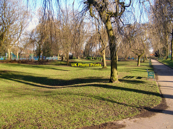 Photo 6"x4" Manchester Road Park, Bury Bury\/SD8010 c2010