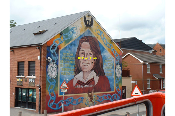 Photo 6"x4" Bobby Sands Mural Belfast c2005