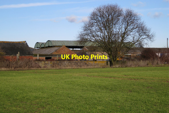 Photo 6"x4" Barns complex west of Fields Farm Offchurch c2010