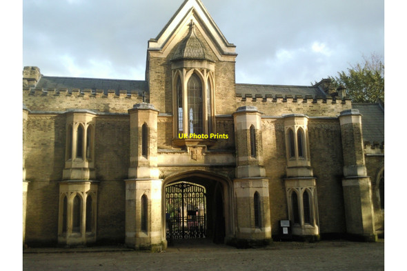 Photo 6"x4" Entrance to Highgate West Cemetery Camden Town c2009