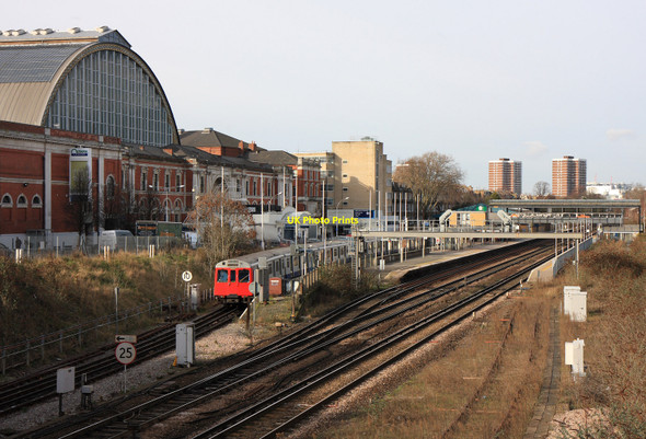 Photo 6"x4" Kensington Olympia Station Kensington\/TQ2579 c2010