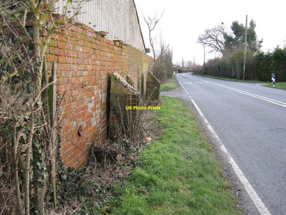 Photo 6"x4" Wall buttresses suffering from subsidence Coolham\/TQ1222 c2010