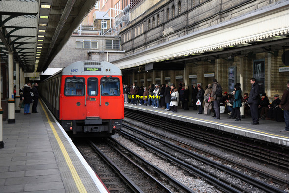 Photo 6"x4" High Street Kensington Station Kensington\/TQ2579 c2010