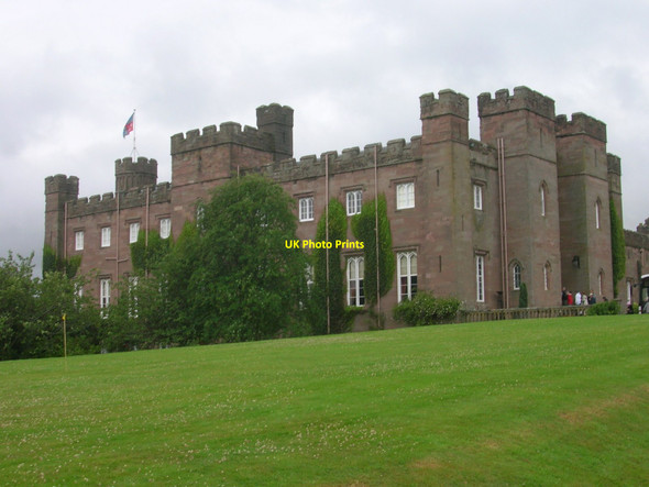 Photo 6"x4" Scone Palace Old Scone c2007