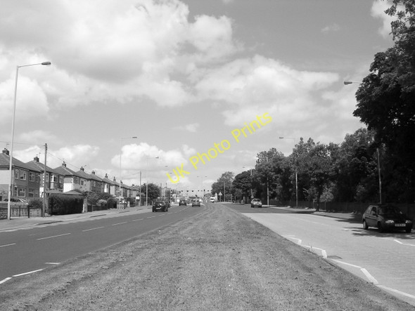 Photo 6"x4" Huddersfield Road - from Netherlands Avenue Odsal c2009