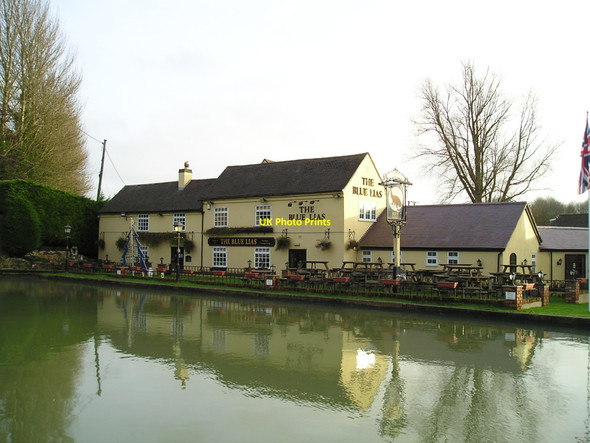 Photo 6"x4" The Blue Lias Pub, Stockton, Southam Model Village\/SP4164 c2010