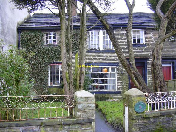 Photo 6"x4" Wells Close Cottage, Flaxmoss Haslingden c2010