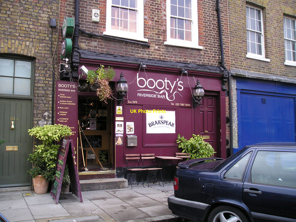 Photo 6"x4" Bootys Bar, Limehouse, London Poplar\/TQ3780 c2010