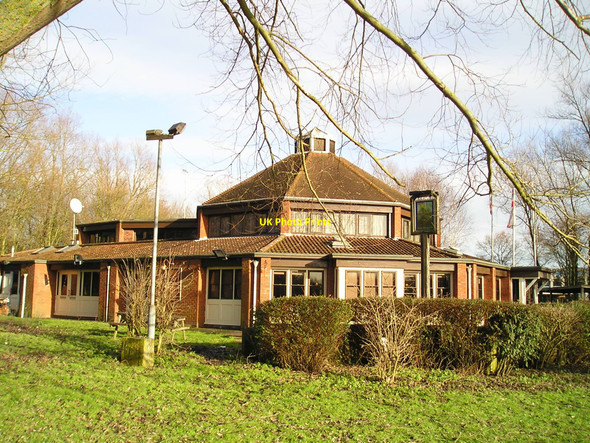 Photo 6"x4" The Beacon Pub, Mount Farm Lake, Milton Keynes Milton Keynes c2010