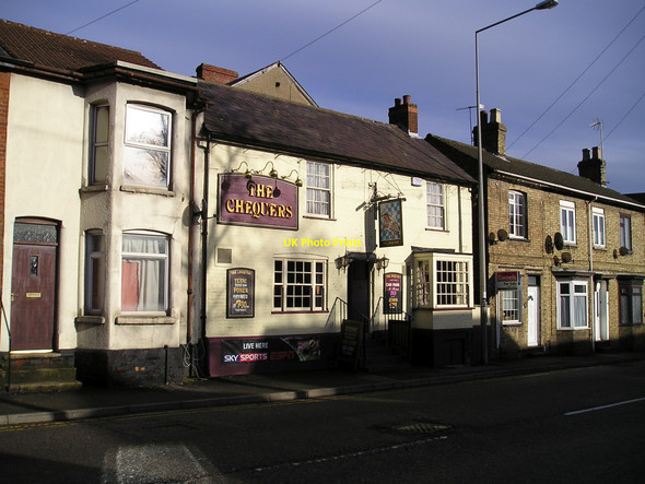 Photo 6"x4" The Chequers Pub, Fenny Stratford Fenny Stratford c2010