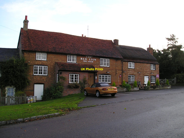 Photo 6"x4" The Red Lion Pub, Marsworth Gubblecote c2010