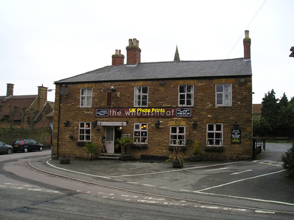 Photo 6"x4" The Wheatsheaf Pub, Crick Crick\/SP5872 c2010