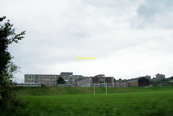 Photo 6"x4" Myers Grove Secondary School, from Myers Grove Lane, Sheffield - 1 Malinbridge c2008