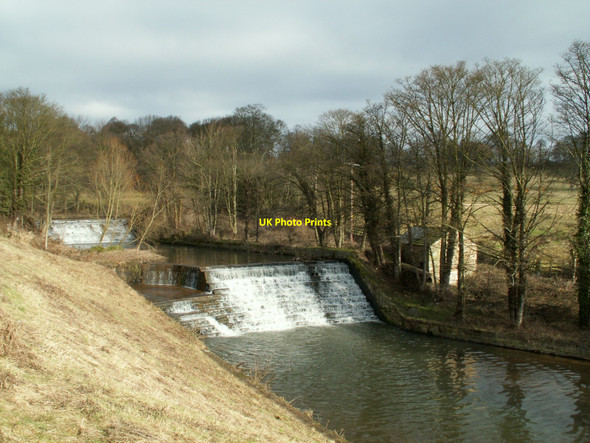 Photo 6"x4" River Dearne Weirs from Lower Lake Damhead Haigh\/SE2912 c2010