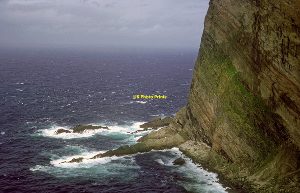 Photo 6"x4" The base of the Nebbifield sea cliffs Da Hametoon c1964