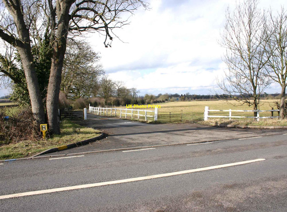 Photo 6"x4" Entrance to Leamington Hall Farm from Fosse Way Chesterton Green c2010