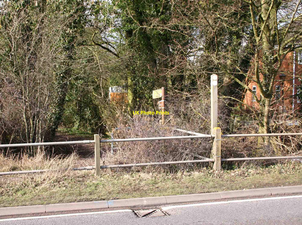 Photo 6"x4" Footpath to Whitnash from Fosse Way Whitnash c2010