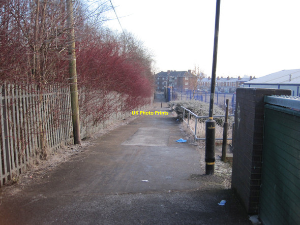 Photo 6"x4" Useful shortcut Stretford\/SJ7994 c2010