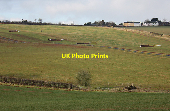 Photo 6"x4" Cross Cottages on the horizon Bromsash c2010