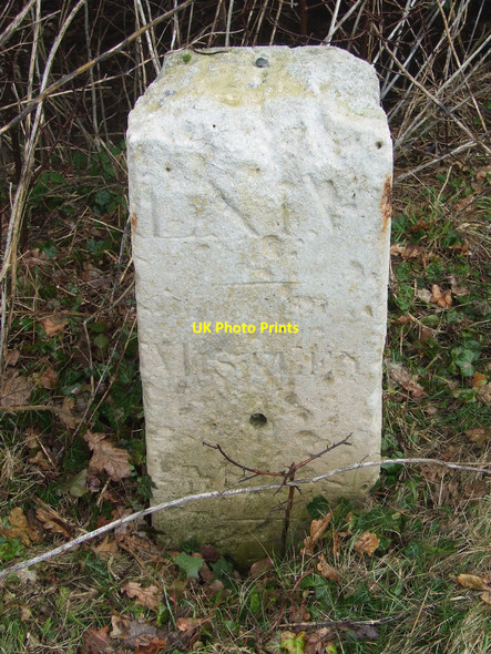 Photo 6"x4" Old Milepost Bradfield\/TM1430 c2010